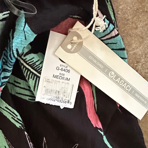 BNWT Lagaci Black and Teal Patterned Dress w adjustable straps size
M - Picture 3 of 8